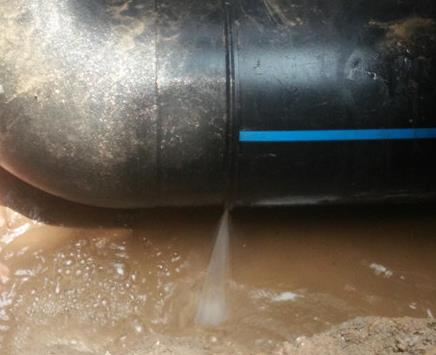 甘德楼顶渗水维修公司为大家分享下甘德卫生间漏水维修修补技术!